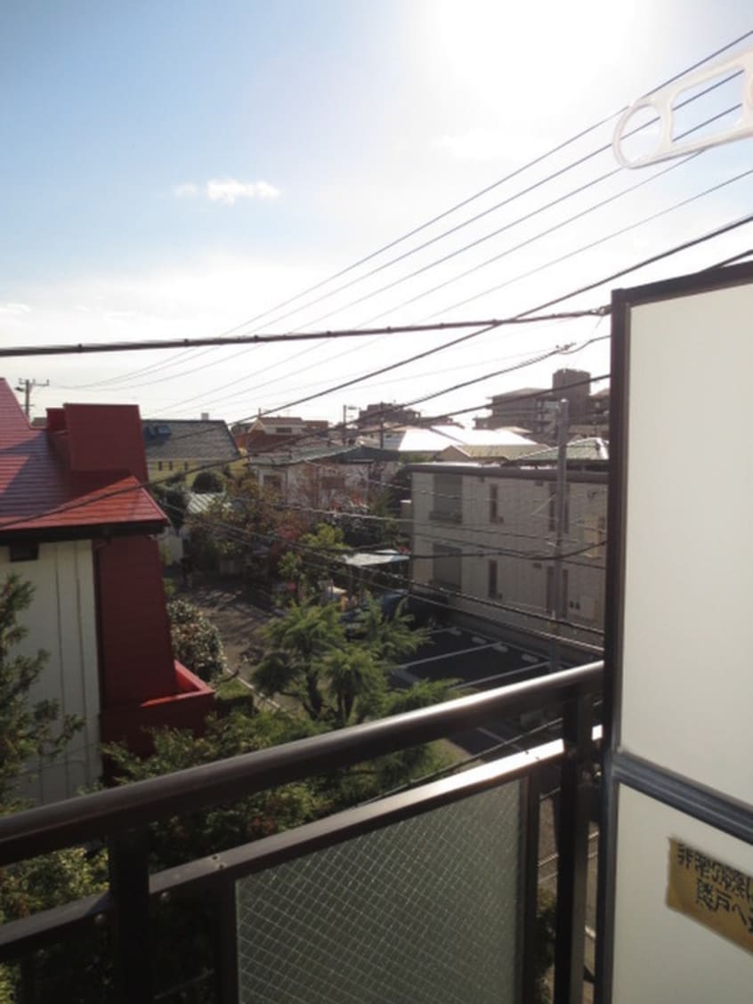 室内からの展望 フレ－ル南林間