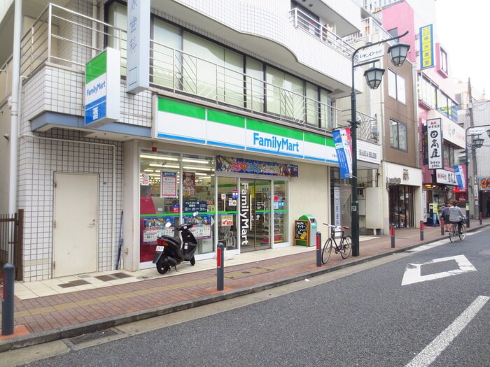 ファミリーマート 大倉山一丁目店(コンビニ)まで410m ヒルズ大倉山