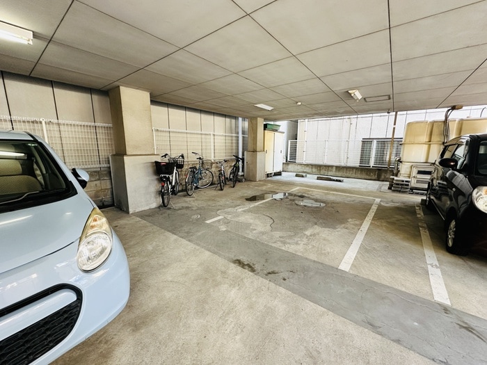 駐車場 第６ホクシンビル