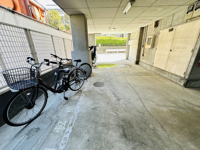 駐輪場 第６ホクシンビル