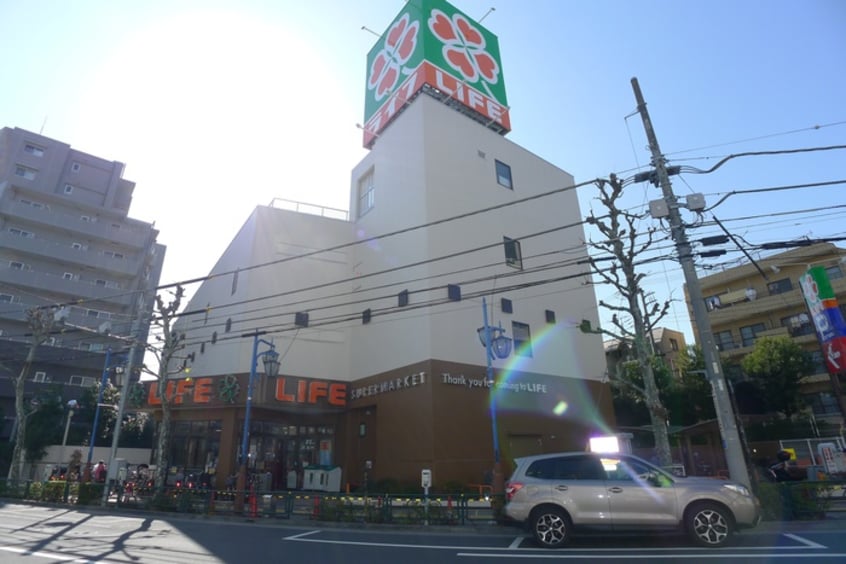 ライフ 新大塚店(スーパー)まで643m ﾊﾟﾅﾒｿﾞﾝ大文字