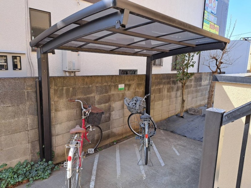 駐輪場 パーシモンサイト