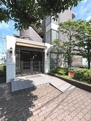 エントランス部分 ロマネスクＫＥＮ