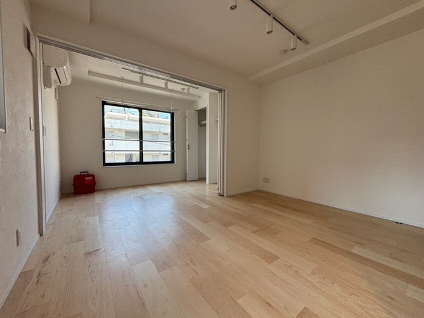 居室 GRAN PASEO 西新宿