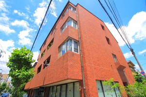 南・十五番館