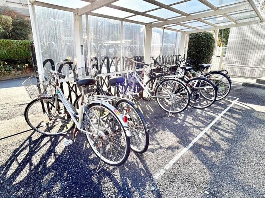 駐輪場 ハピネス東中野