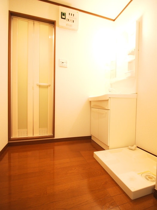 洗濯機置場 アンプル－ルフェ－ル本川越