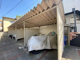 バイク置き場