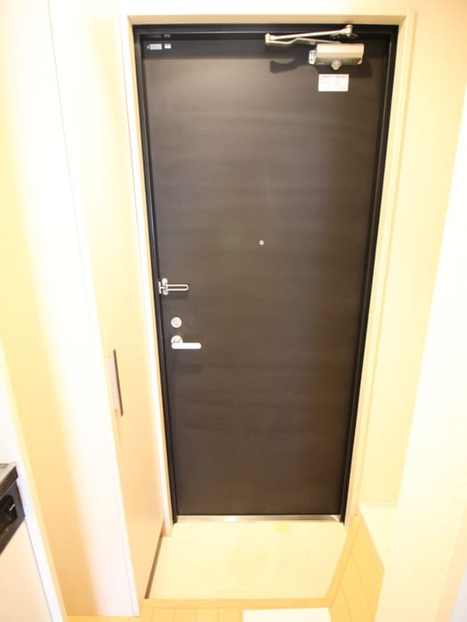 玄関 リトルズ要町