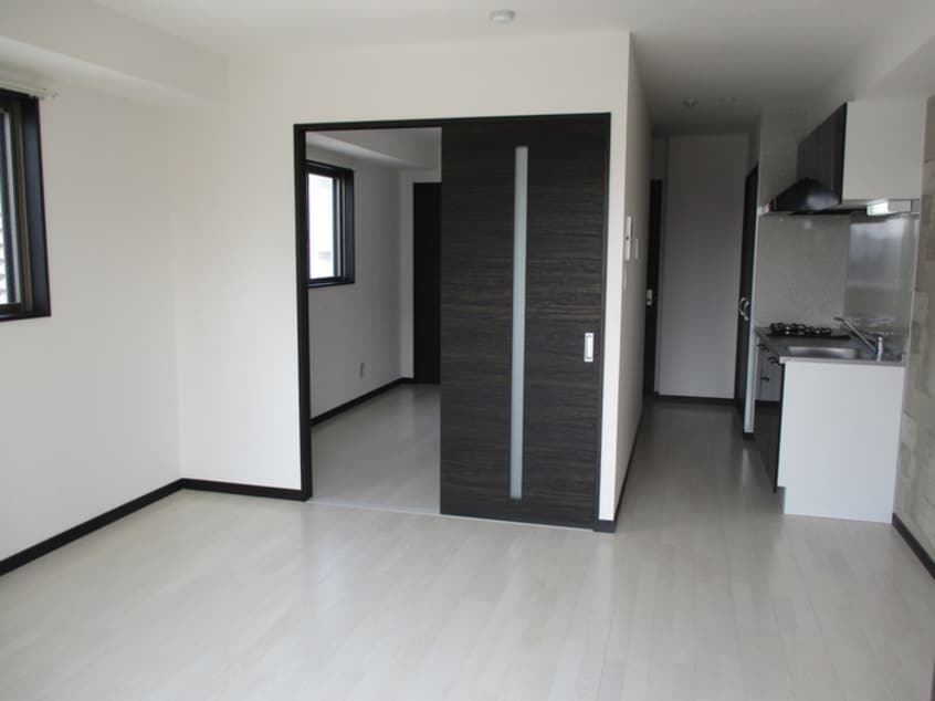 居室 Ｅｍｉｇｒａｎｔ