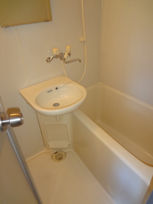 バス／シャワールーム等 ビルドセキネ