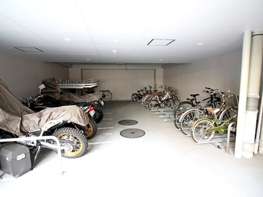 駐輪場 ﾊﾟｰｸｱｸｼｽ東高円寺