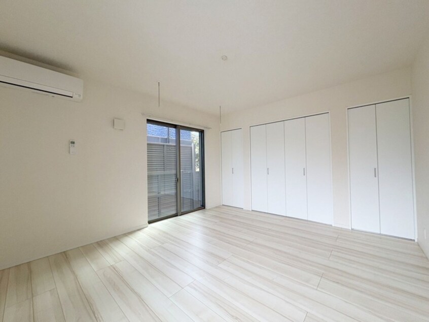 居室 ナリトモ仁戸名B