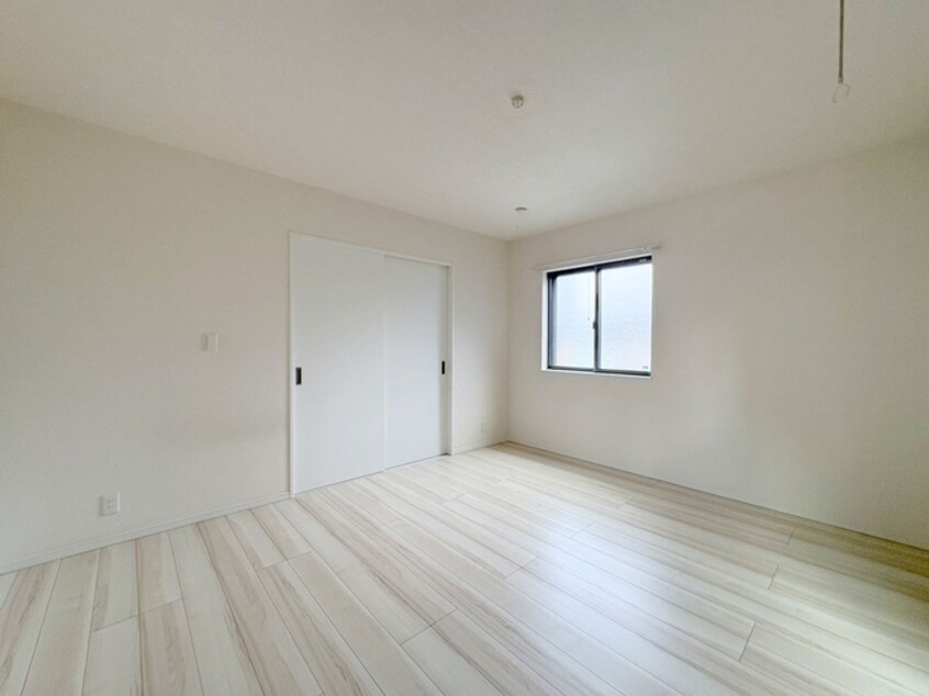 居室 ナリトモ仁戸名B