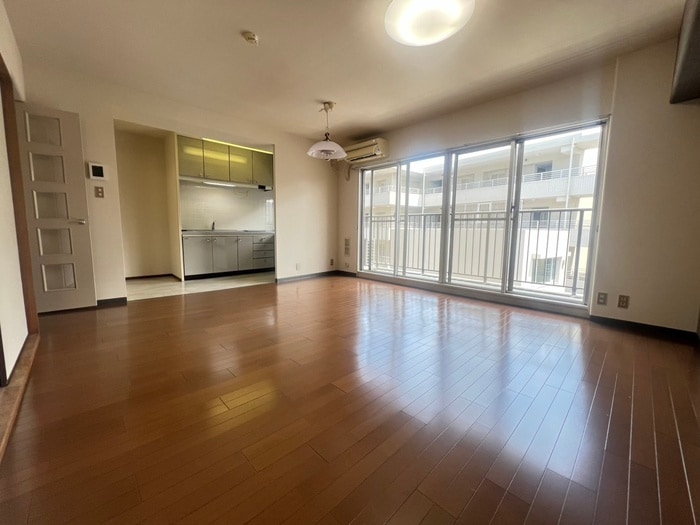 居室 ネオコーポ戸塚（３０６）