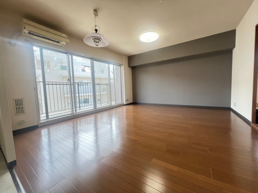 居室 ネオコーポ戸塚（３０６）