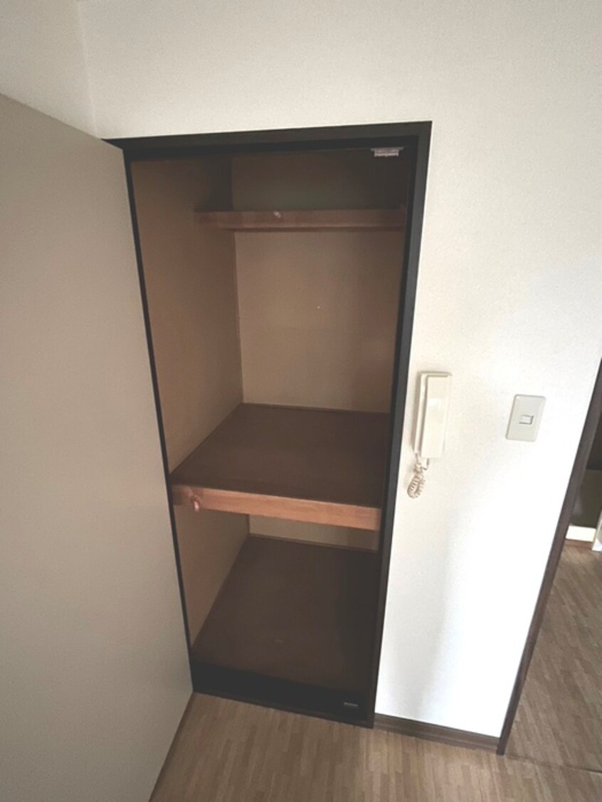 収納 ヴェルドミ－ル