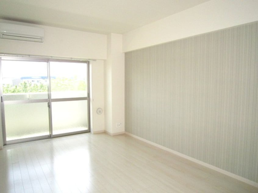 居室 ソフィアコ－ト扇