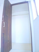 収納 クレストタップ綾瀬（801）