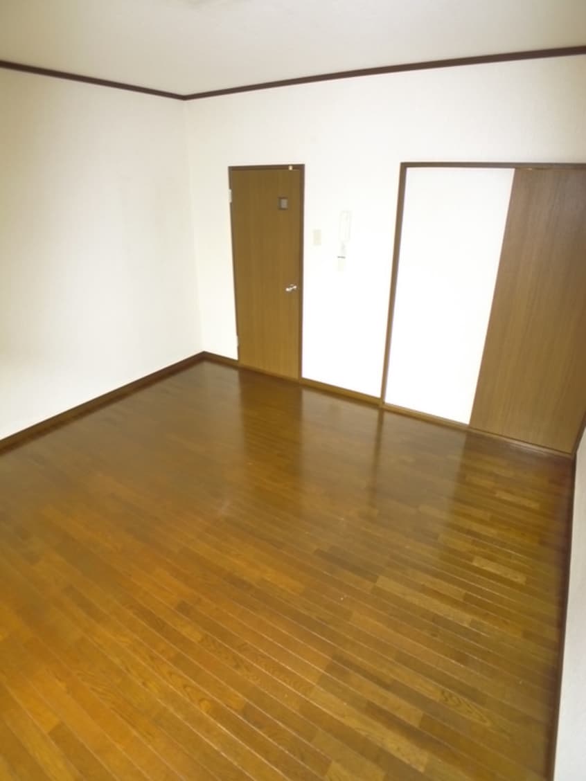 居室 ラブリ－ロ－ズ