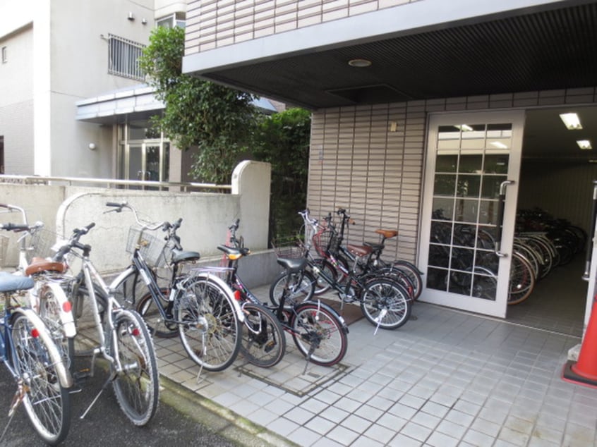 駐輪場 ピア　セントラル