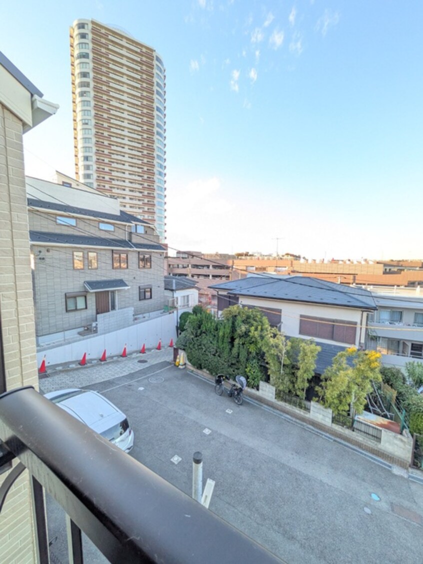 室内からの展望 アンダンテ鶴ヶ峰