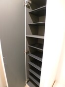 靴箱 ベルス市川