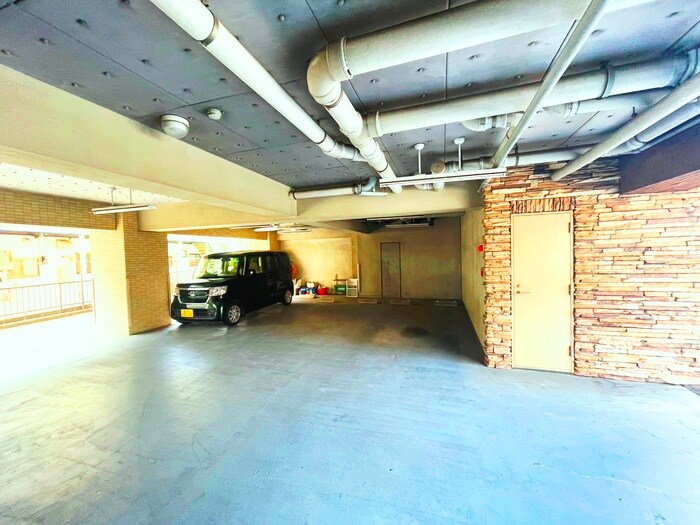 駐車場 サンシエスタ鶴ヶ峰