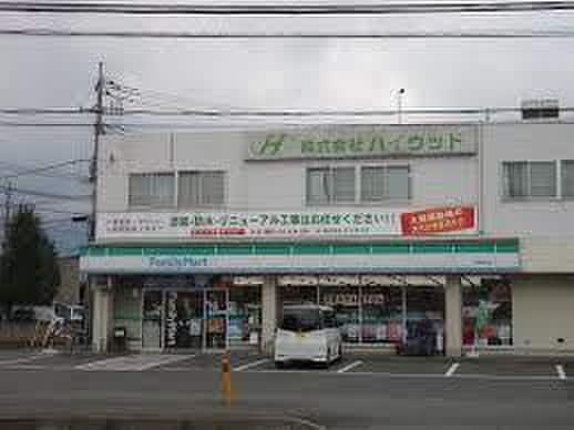 ファミリーマート(コンビニ)まで364m グランシェールⅠ