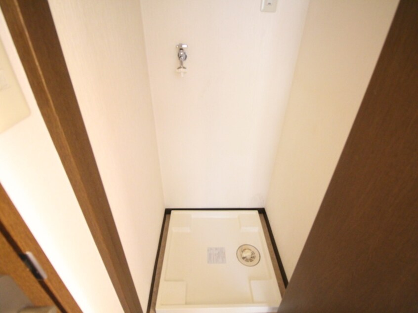 洗濯機置場 ﾌｧｰｽﾄｸﾗｽ相模大野第2(403)