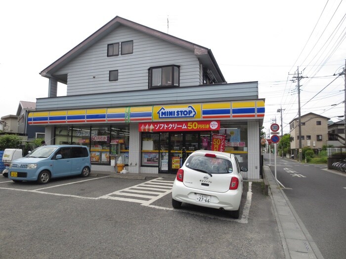 ミニストップ(コンビニ)まで230m Ｉｂｒｉｏ島町