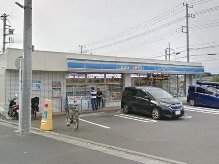 ローソン緑三保町店(コンビニ)まで887m プラウドハイツ