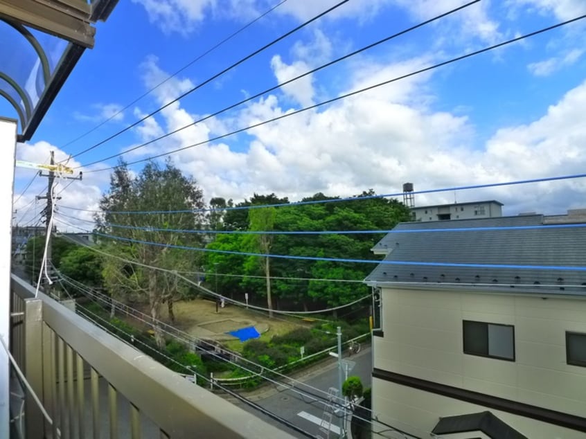 室内からの展望 緑ケ丘サンハイツ