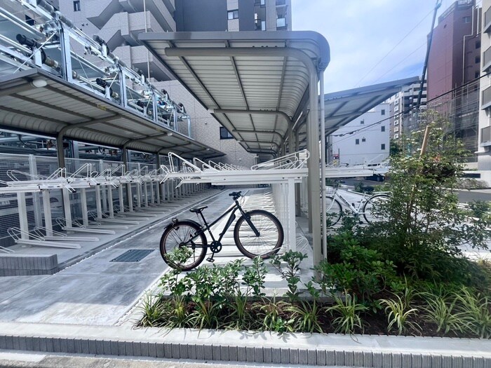 駐輪場 スアヴィス平塚八千代