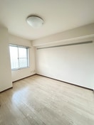 居室 山洋ハイツ