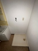 洗濯機置場 山洋ハイツ