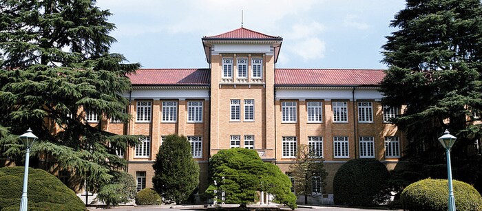 津田塾大学(大学/短大/専門学校)まで609m カサベルデ