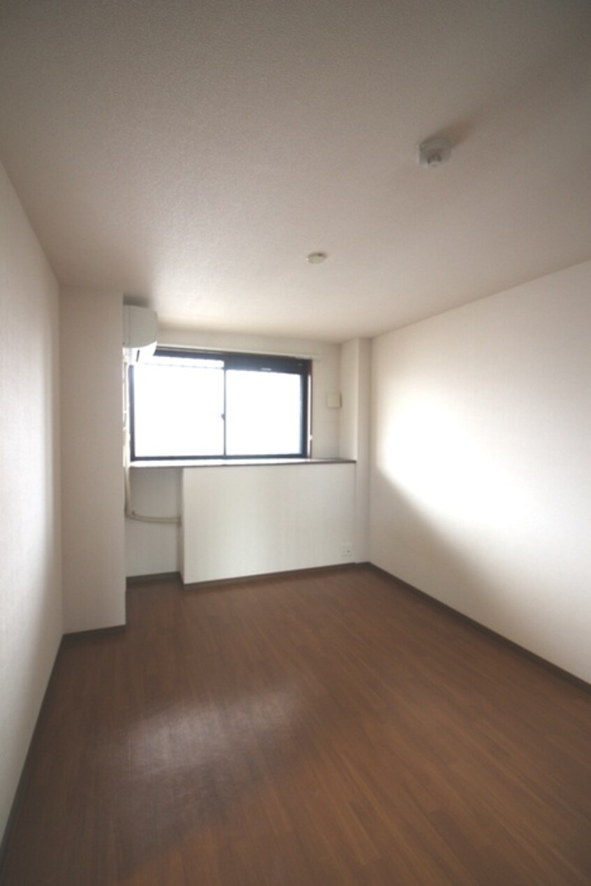 居室 メゾン・アラモード