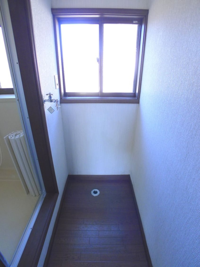 洗濯機置場 サニ―ヒルズ