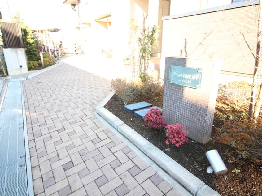 エントランス部分 パルテールA