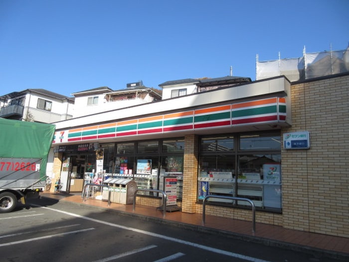 セブンイレブン　川崎神木本町1丁目(コンビニ)まで552m パルテールA