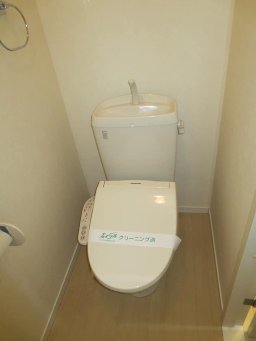 トイレ サンボナール鈴木