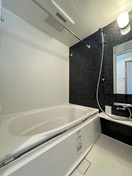 バス／シャワールーム等 ORES