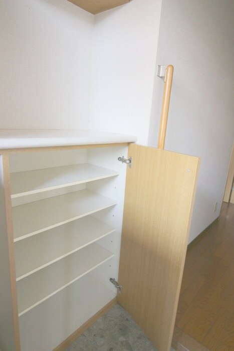 靴箱 プレイヤ－ド戸田