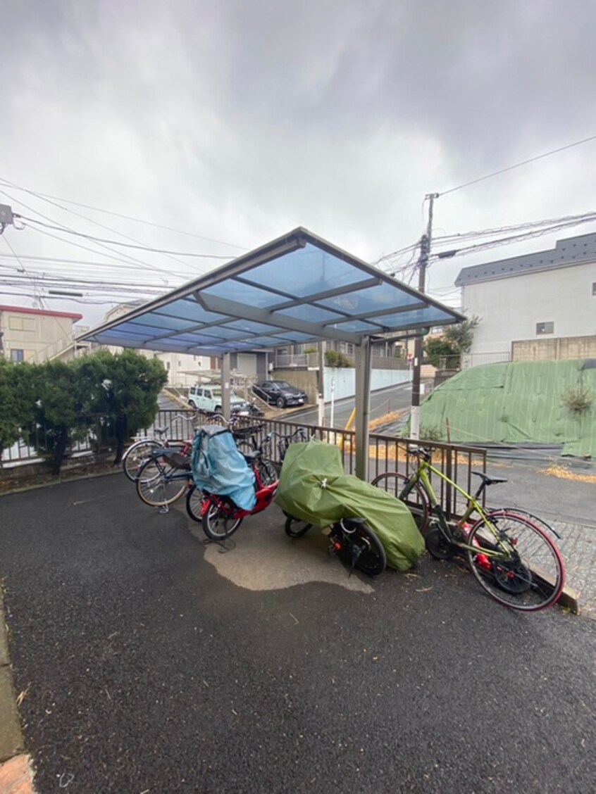 駐輪場 グリーンヒル
