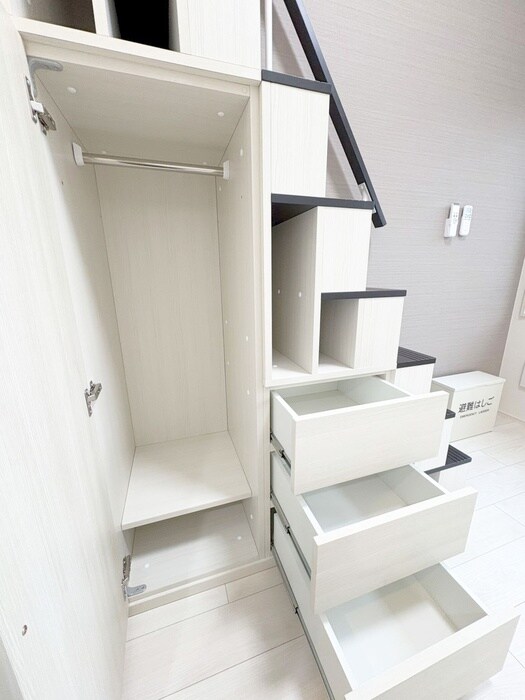 収納 シースカイ平井