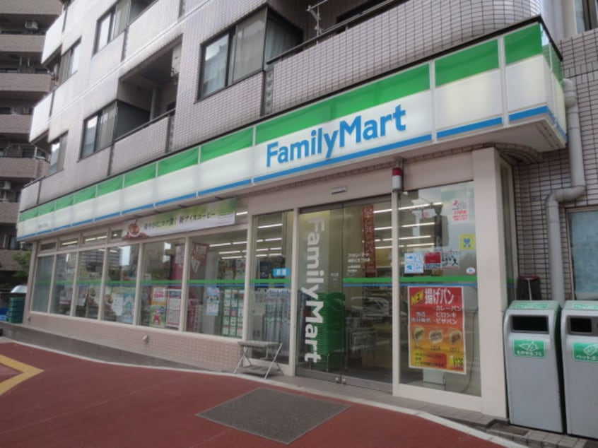 滝野川５丁目店(コンビニ)まで380m シェアハウス・金子屋(滝野川)