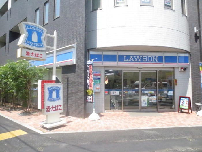 滝野川７丁目明治通り店(コンビニ)まで310m シェアハウス・金子屋(滝野川)