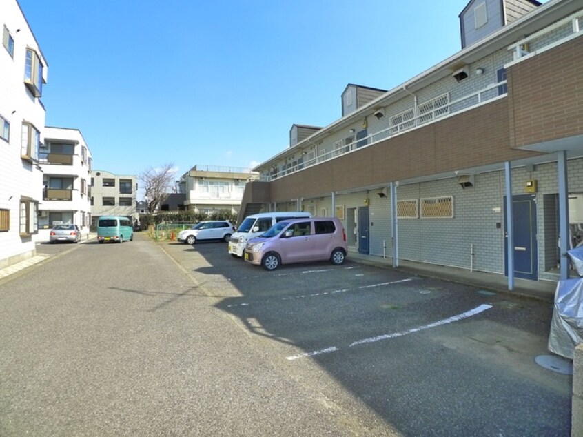 駐車場 メゾンドコムサ．トヨシキ