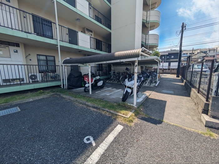 駐輪場 ビューヒルズＫ